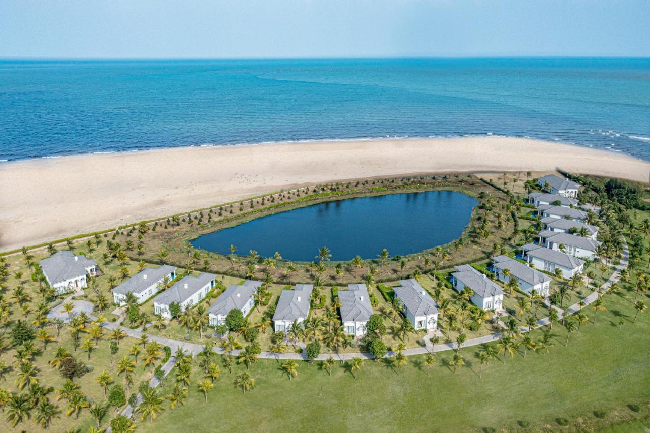 Melia Vinpearl Cua Hoi Beach Resort Cua Lo Exterior photo